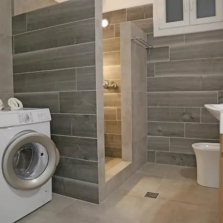 Olea Syros - φοίνικας, σύρος, κυκλάδες *